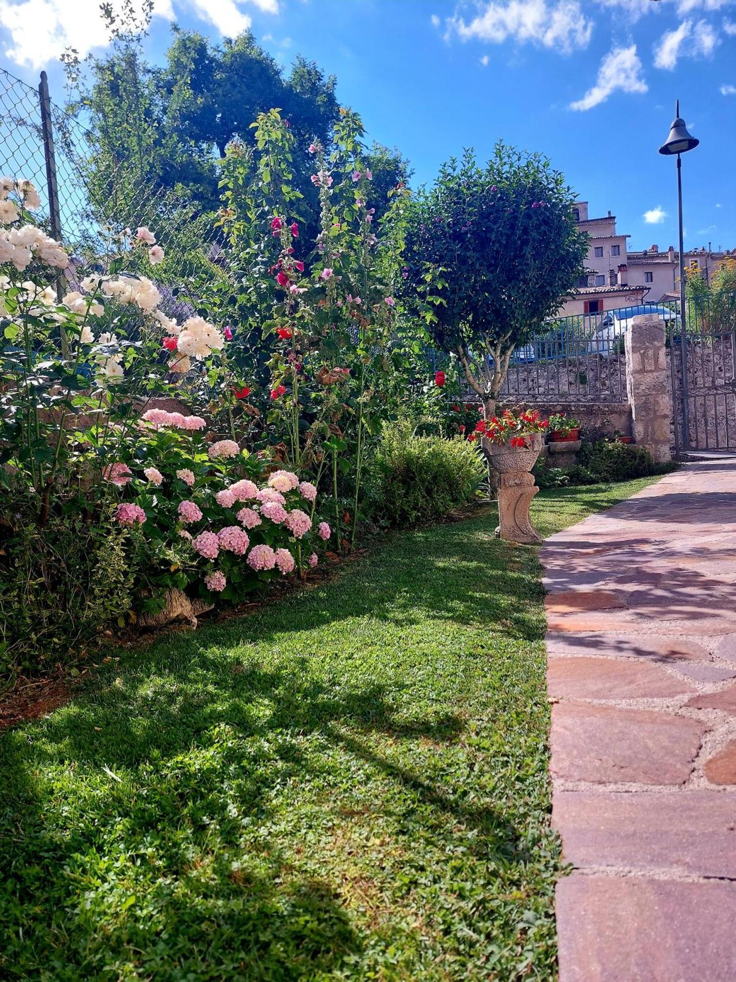 A Due Passi Dai Lupi Villa Civitella Alfedena Eksteriør bilde